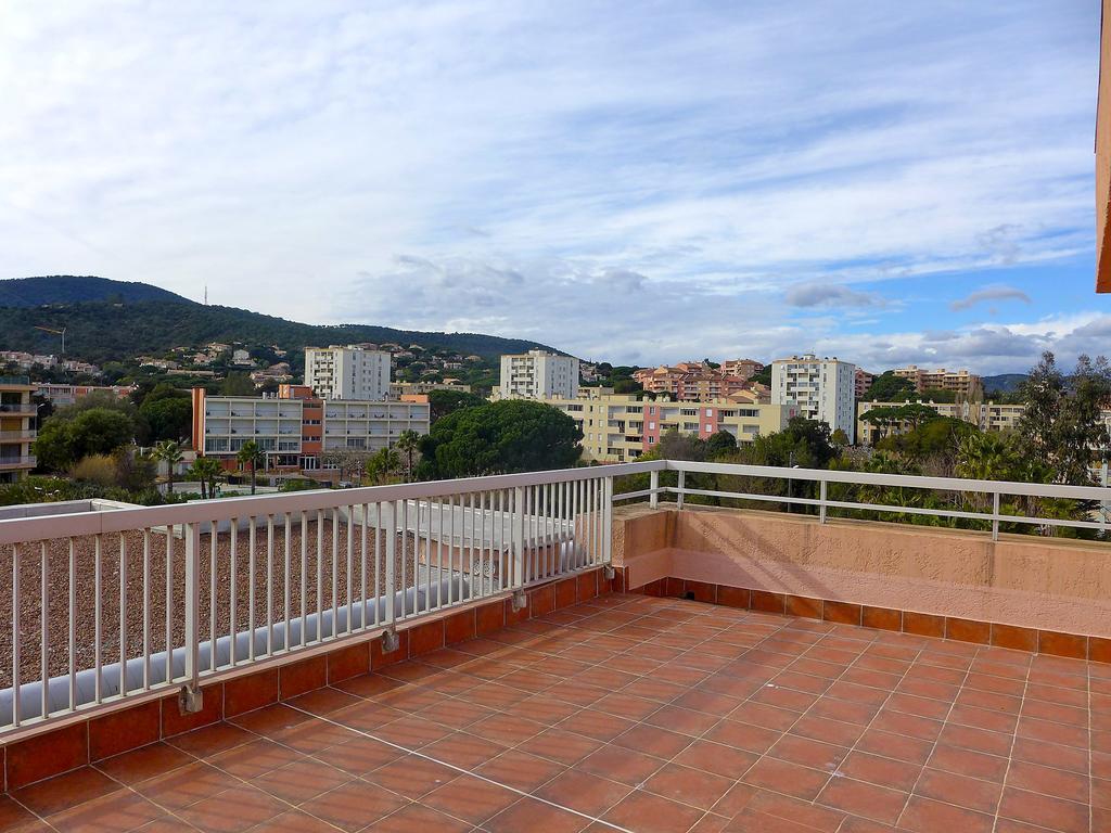 Apartment Sainte Maxime Les Plages-1 By Interhome Room photo